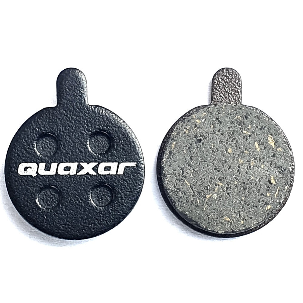 Brzd.plat.carb-org. Zoom do disk.bŕzd, zn.Quaxar