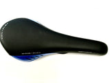 Sedlo Fizik Gobi XM Mg, blk/blu, code: 7035SXS089B48